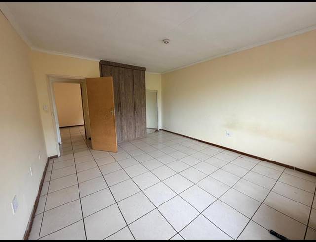 2 BEDROOM PROPERTY TO RENT IN LAUDIUM